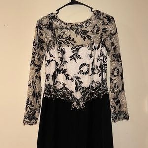 TADASHI SHOJI LACE CREPE AND LACE GOWN